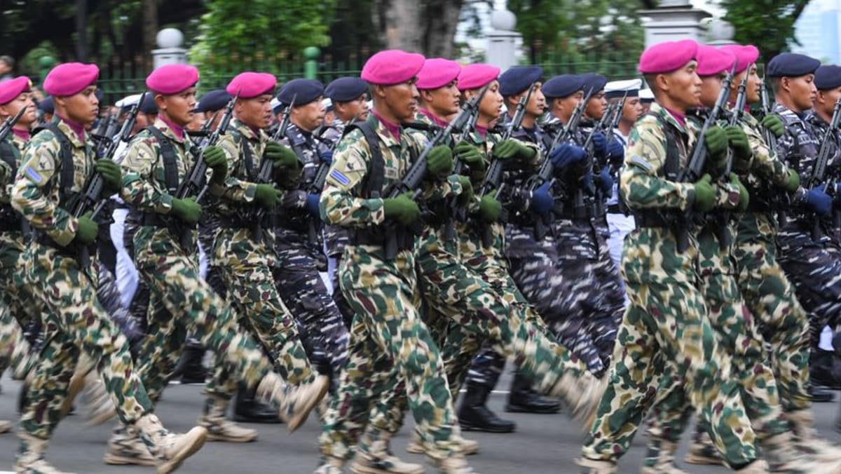 Indonesia parliament passes contentious amendments to military law Indonesia parliament passes contentious amendments to military law