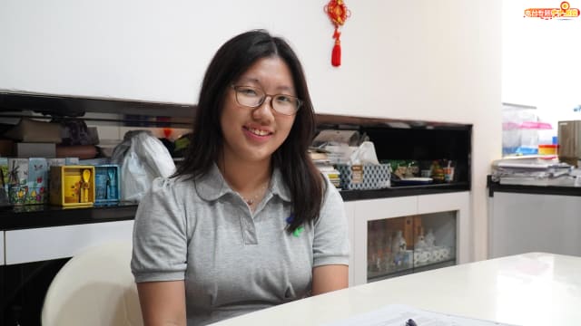 语言学习的天花板 17岁女生精通至少12种语言