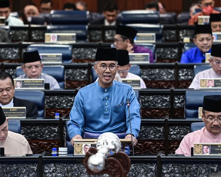 Malaysia’s 2023 budget seeks to woo fence sitters but no guarantee it will be a vote-winner: Analysts