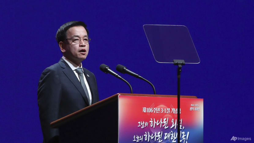 South Korea acting president hopes for 'new chapter' in ties with Japan  South Korea acting president hopes for 'new chapter' in ties with Japan