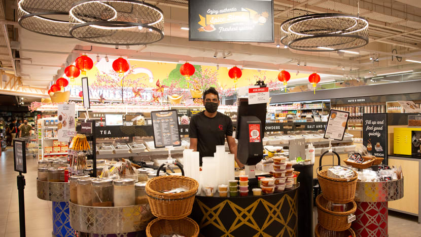 Fasts | CNA SME Diaries: My spice shop relied heavily on walk-in customers. Going online has got us through the pandemic - CNA