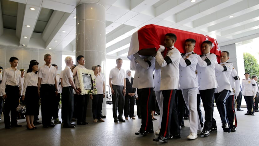 Loyal staff give Mr Lee Kuan Yew final send-off