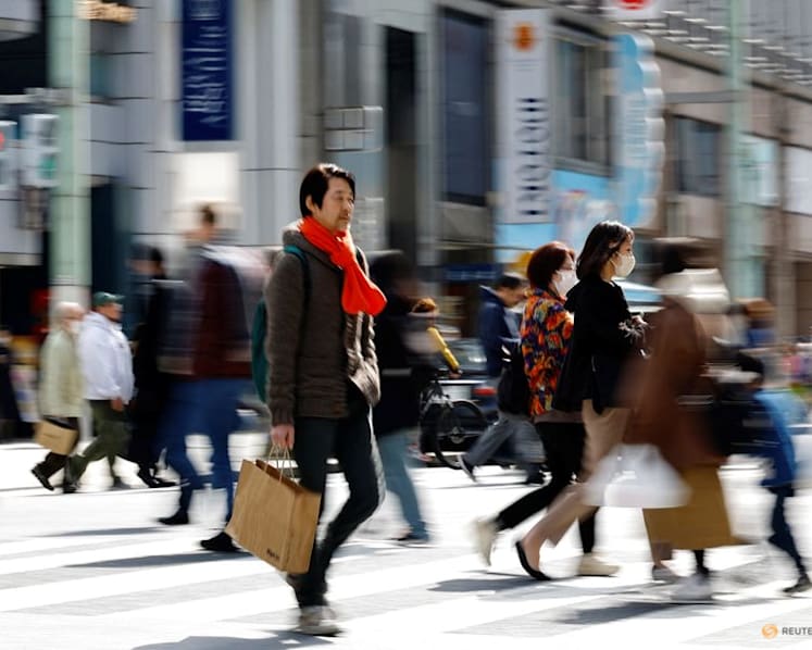 Japan's core inflation slows below BOJ target, complicates rate communication