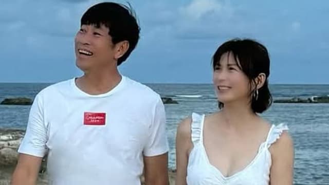 黄世南出道41年首度入围“10大”　潘玲玲发文为老公和自己“拉票”！