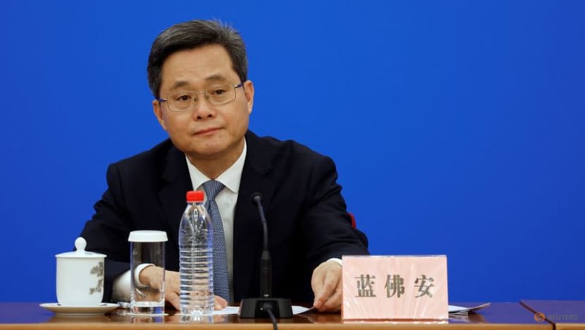 China warns US tariff war 'huge risk' to world economy China warns US tariff war 'huge risk' to world economy