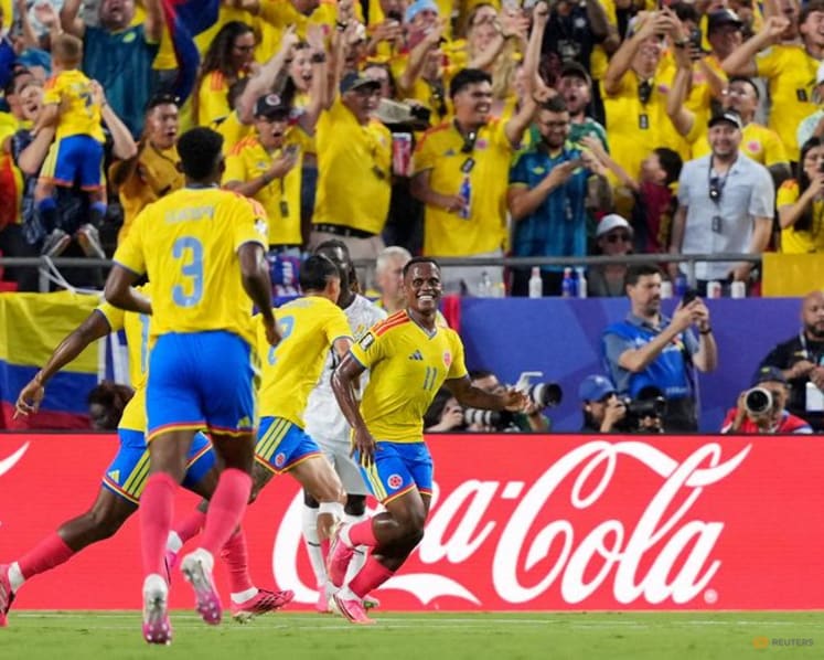 Colombia edge Ghana 1-0 to set up Switzerland showdown