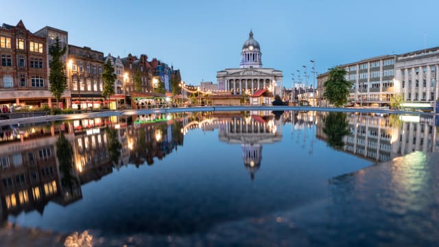 英国英格兰中部城市诺丁汉市议会 宣布破产