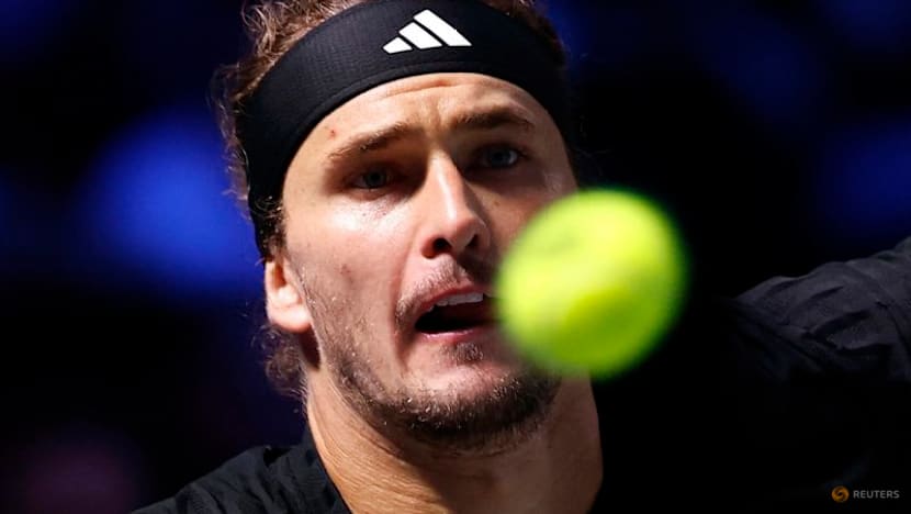 Sinner fights back to beat Zverev and claim second Vienna Open title