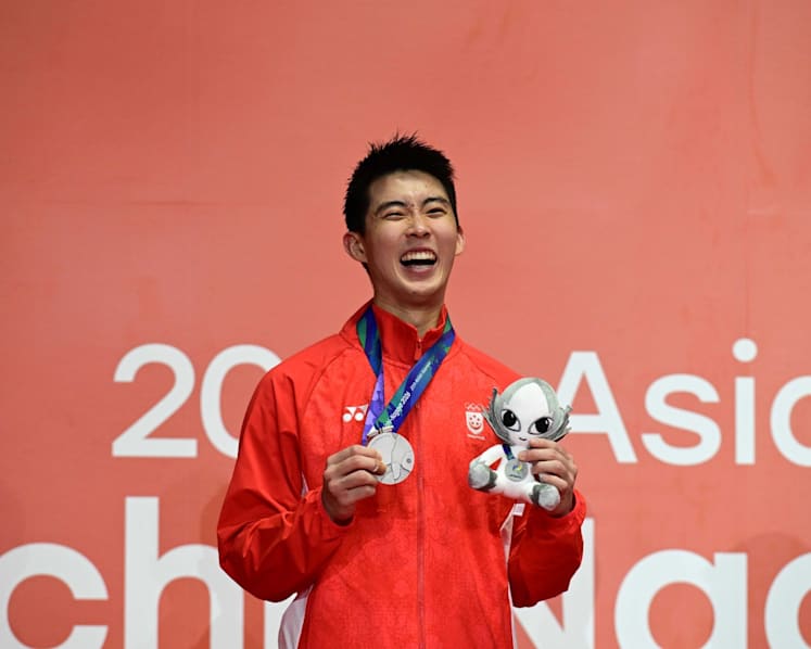 Loh Kean Yew falls to Kunlavut Vitidsarn in Asian Games final, ends campaign with silver