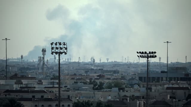 卡塔尔：伊朗导弹击中中东最大美军基地