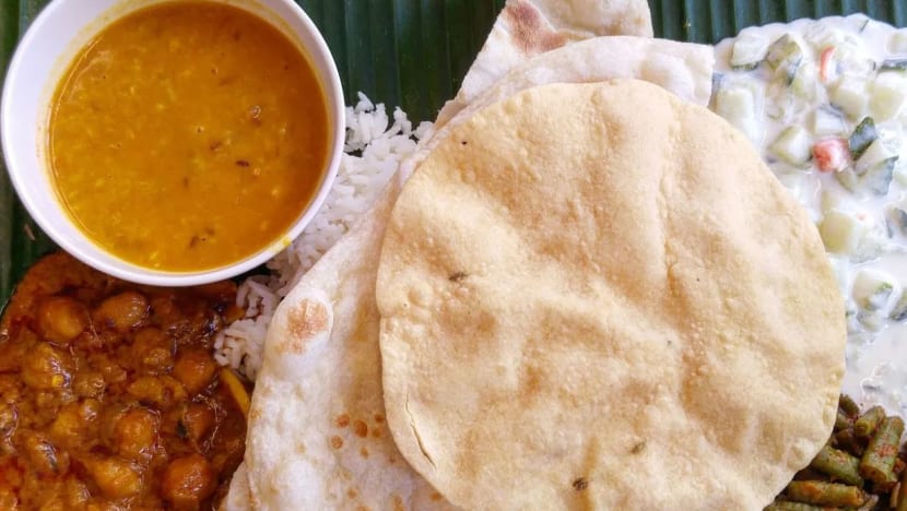 "நிறைய உப்பு சேர்ப்பது தப்பு" -- பண்டிகை உணவுக்குச் சுவையூட்ட வேறு வழியுண்டு: சத்துணவு நிபுணர் "நிறைய உப்பு சேர்ப்பது தப்பு" -- பண்டிகை உணவுக்குச் சுவையூட்ட வேறு வழியுண்டு: சத்துணவு நிபுணர்