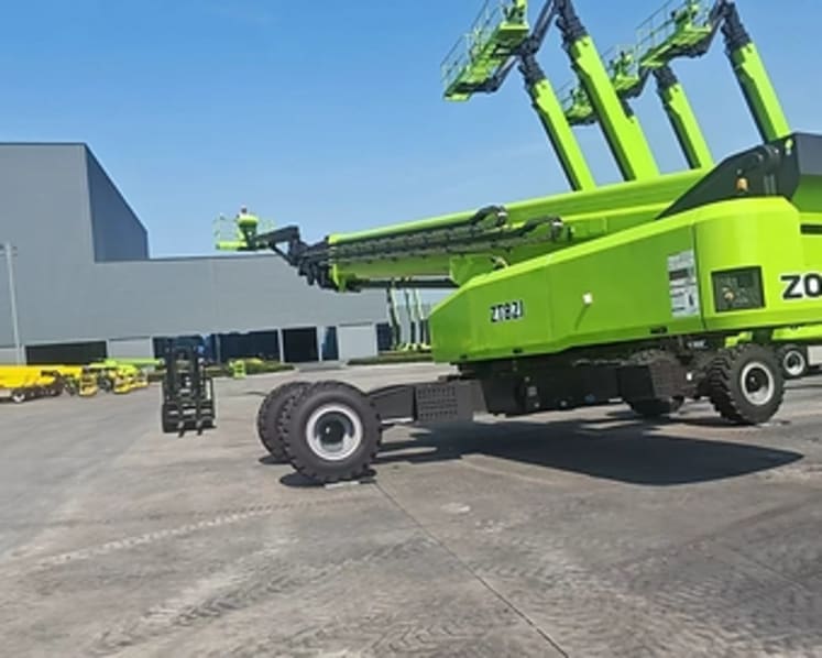 "We Had No Blueprint to Follow": Zoomlion Engineer on the Breakthrough Behind the World's Tallest 82.3-Meter Straight-Boom Aerial Work Platform