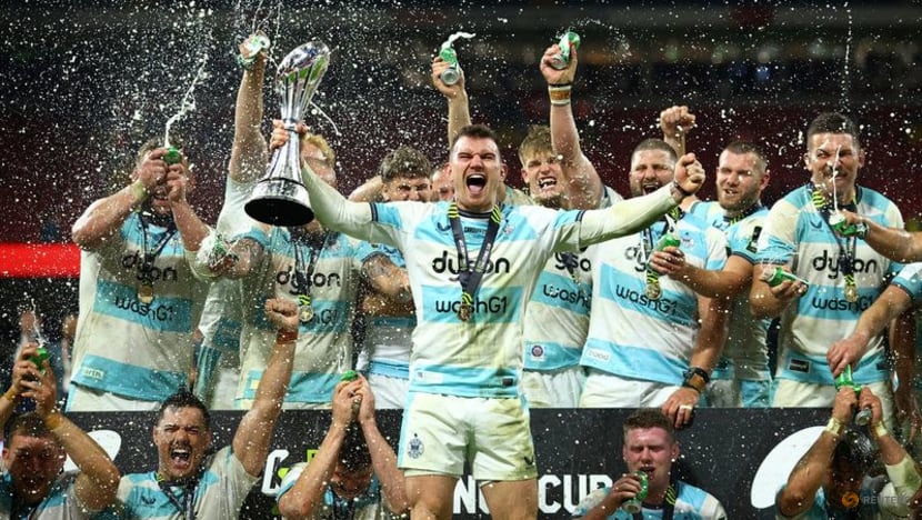Bath and Leicester roll back the years in battle for English supremacy