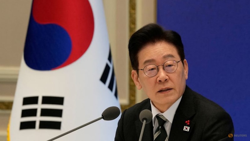 South Korea's president calls for energy saving campaign including curbs on cars