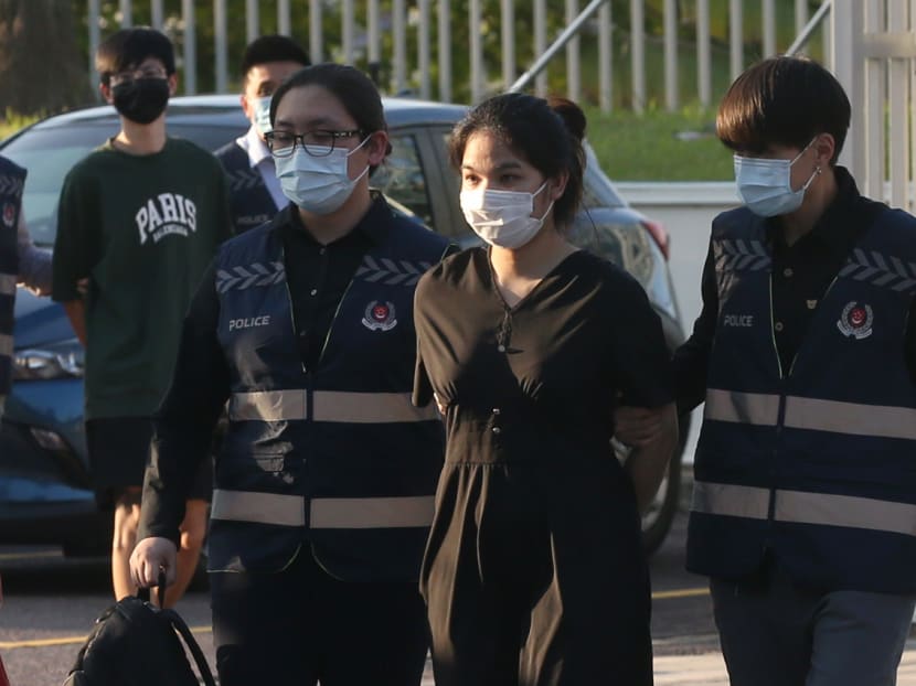 Luxury goods scam: Fugitive couple arrested in Johor Bahru, brought back to Singapore