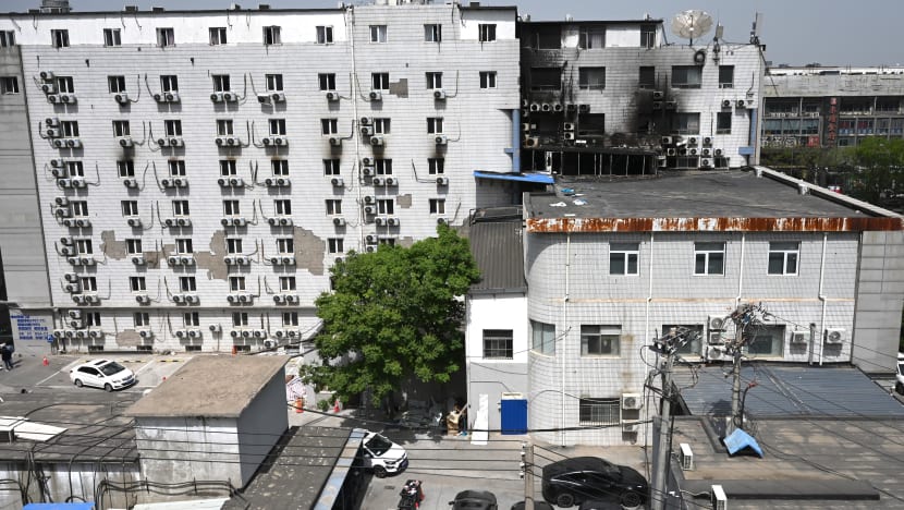 12 diberkas susuli kebakaran hospital Beijing; angka korban kini 29 12 diberkas susuli kebakaran hospital Beijing; angka korban kini 29