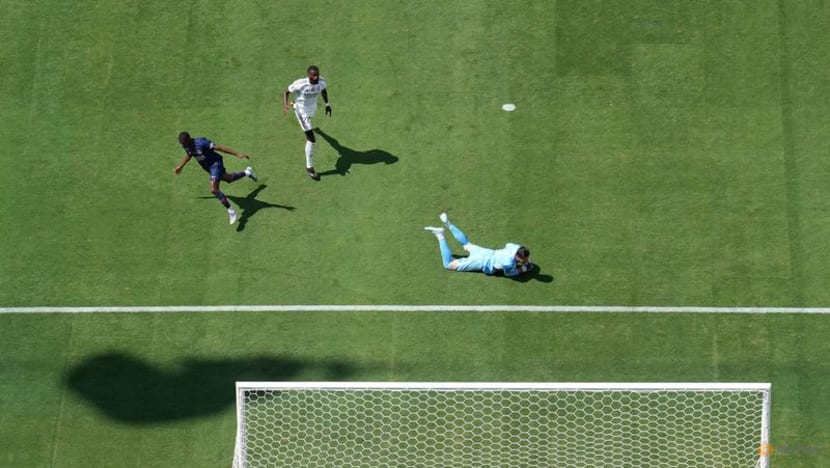 Superb Dembele boosts PSG's Club World Cup dreams Superb Dembele boosts PSG's Club World Cup dreams