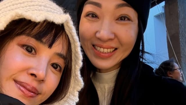 趁着空挡同游日本，蔡依林与亲姐姐同框啦！