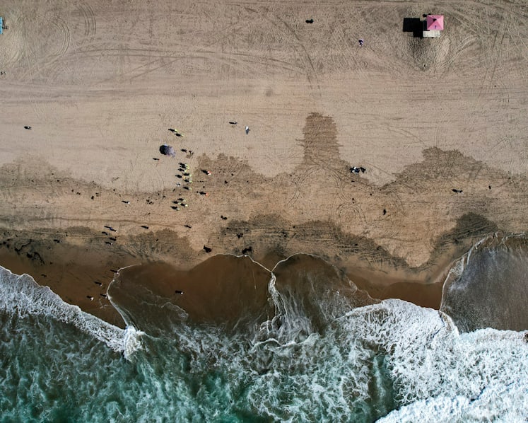 Oil sheen spotted near Southern California's oil spill