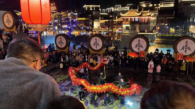 【城市呼吸｜黄素怀】湘西：在巫蛊、赶尸和土匪的想象之外