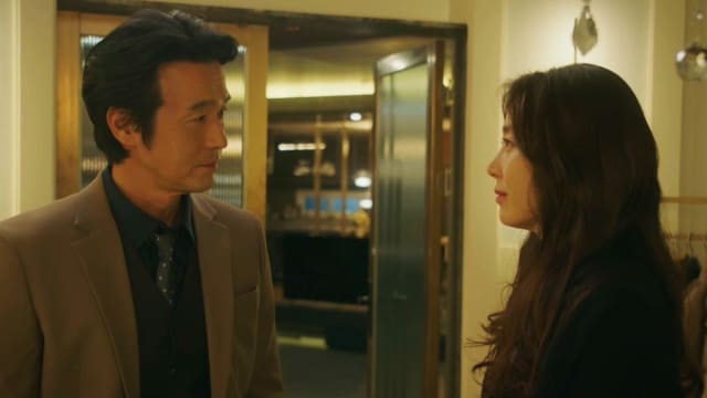 橱窗：女王的家（第18集）：善珠引美萝现身