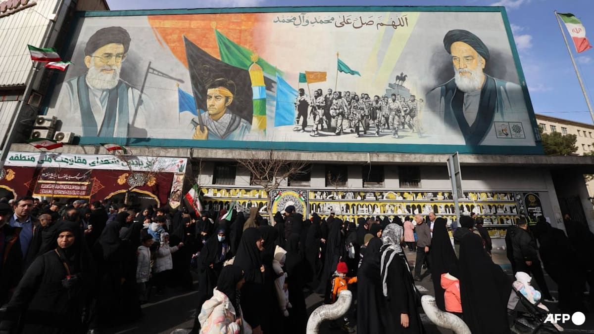 Iran temporarily closes airspace to most flights