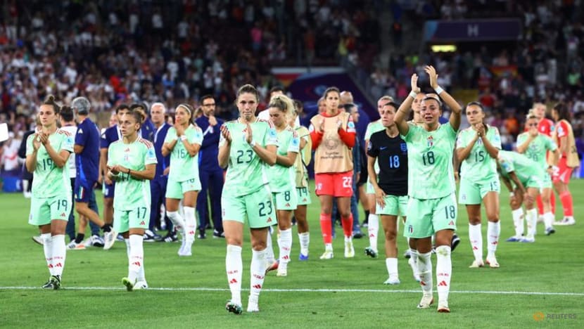 Italy benefit from domestic developments despite England loss