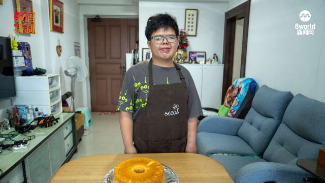 脑瘤身体半瘫又如何？ 青年用两年学单手烘焙后开业