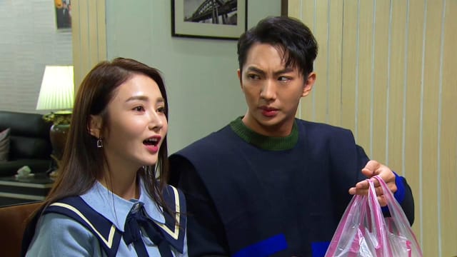 天之骄女（第219集）：明凤下跪道歉