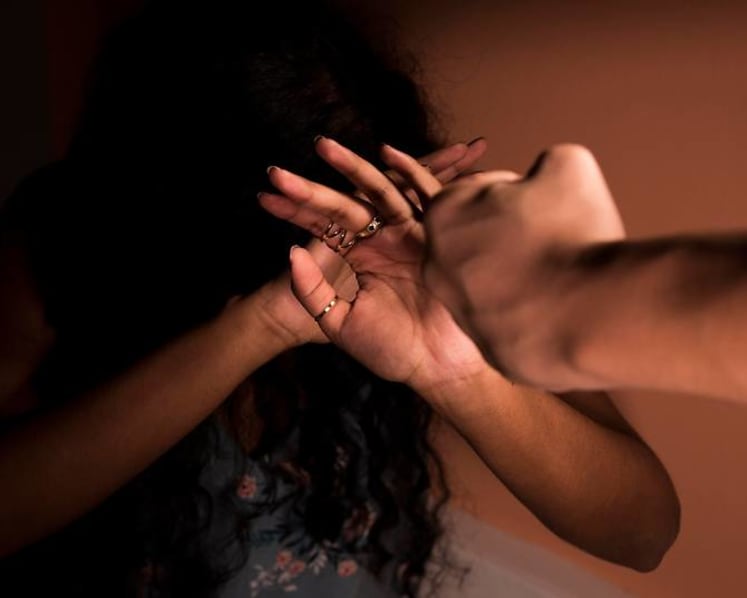 Woman got employee to assault her and lied to police that ex-boyfriend was the culprit, gets jail