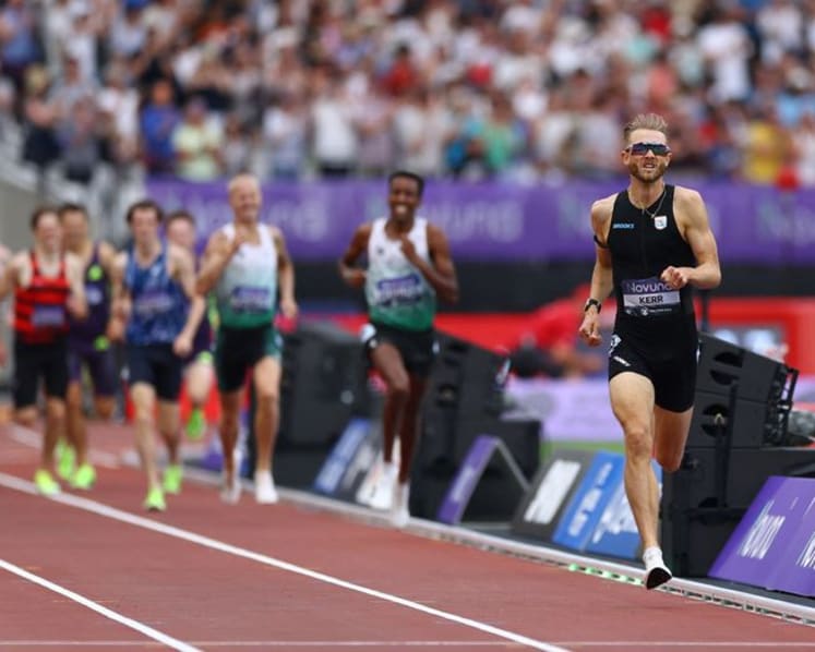 Britain's Kerr smashes long-standing world mile record