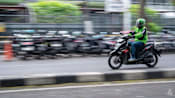 Ride-hailing res-8344