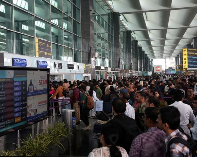 Analysis:Airlines face fare dilemma as fuel spike threatens travel demand