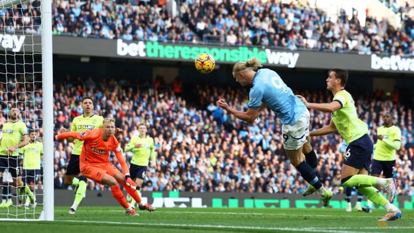 Man City go top with Saints win, Villa up to third despite draw