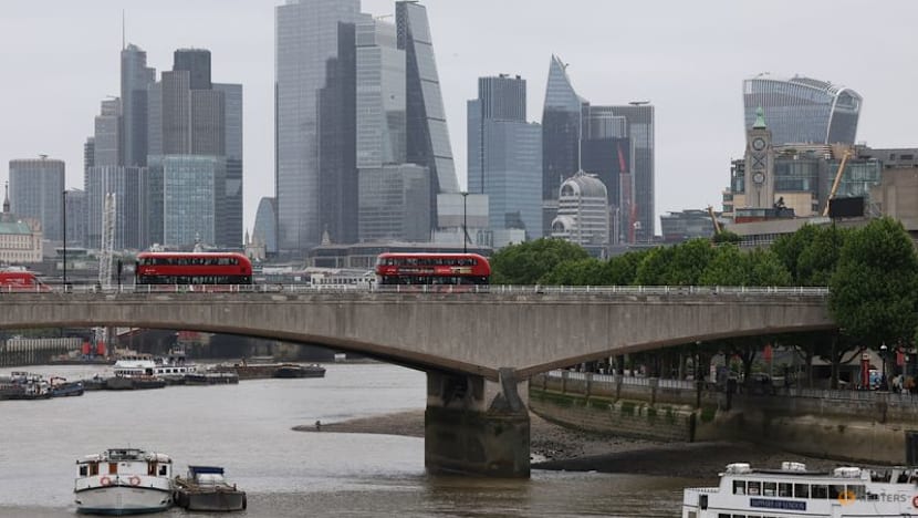 Demand for AI, tech experts pushes UK financial sector vacancies up 12%, recruiter says