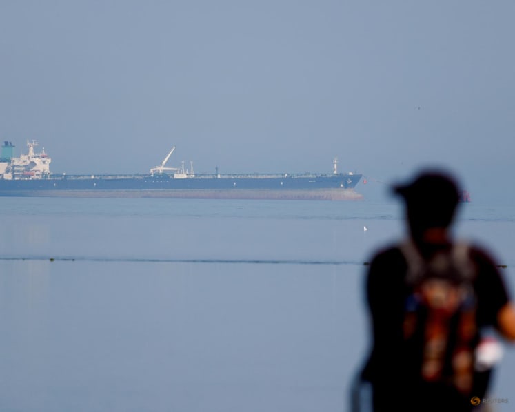 US allows countries to buy Russian oil stranded at sea for 30 days