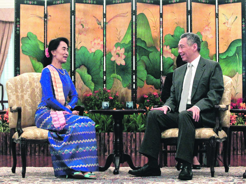 Myanmar's Aung San Suu Kyi calling on PM Lee Hsien Loong during her visit to the Istana in 2013. TODAY file photo