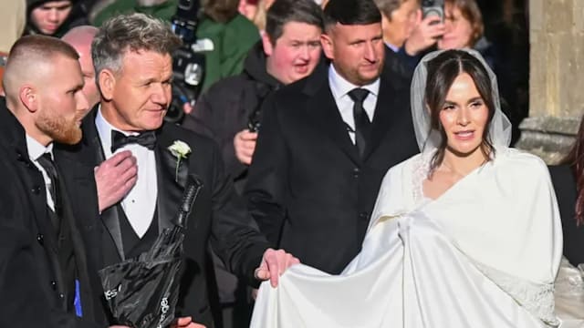 Gordon Ramsay女儿出嫁，新郎父母因家庭纠纷缺席婚礼