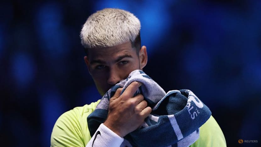 Alcaraz and Zverev off to winning starts at ATP Finals