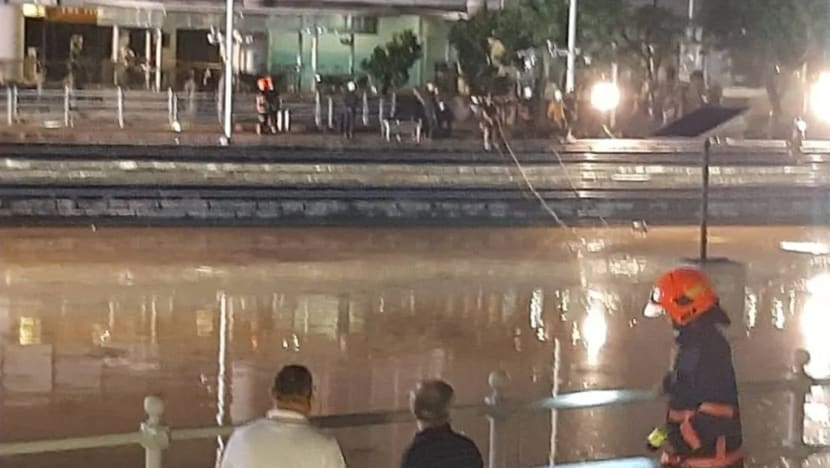 2 bodies found in Singapore River near Clarke Quay