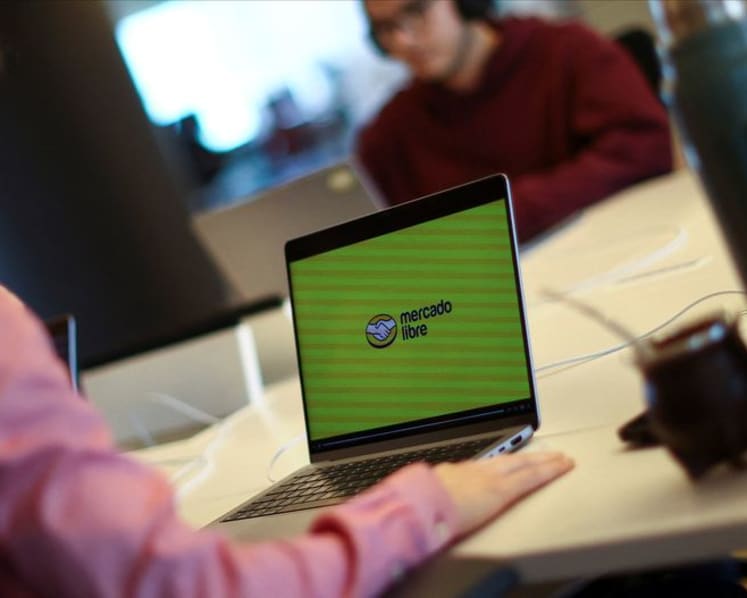 Latin American e-commerce to top $215 billion as consumers demand rapid delivery, report says