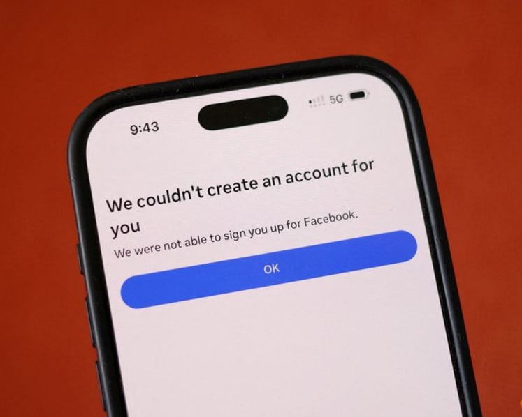 Social media firms urge caution on early Australia under-16 ban data 