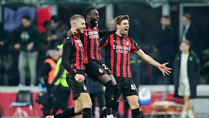 Milan edge Lazio 1-0 with Leao strike to claim Serie A top spot