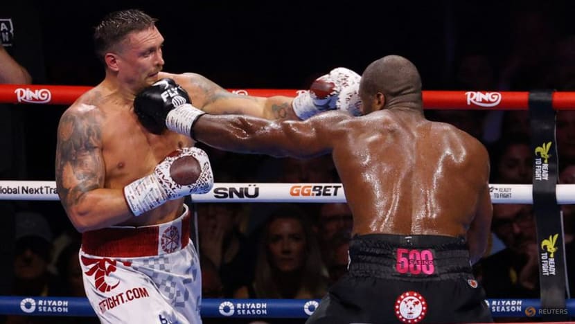 Usyk demolishes Dubois with fifth-round knockout to reclaim undisputed crown