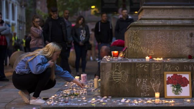 研讯报告：英安全部门错失重要机会 阻止曼彻斯特体育场爆炸事件