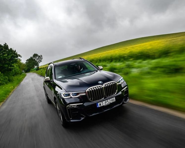 Powering through Poland: Taking the first-ever BMW X7 for a spin