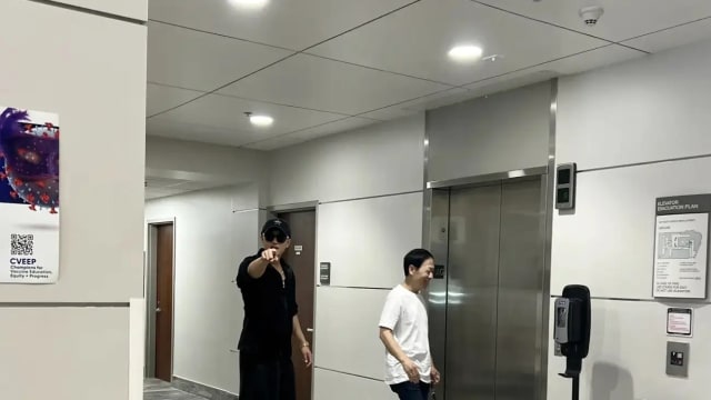 黄子韬被拍到现身美国妇产科医院　徐艺洋父亲疑同行