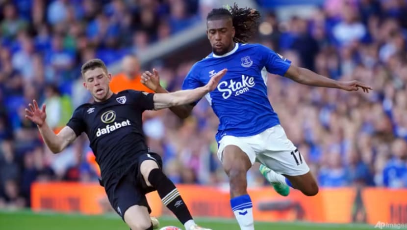 Pelanggan lapor alami masalah pada siaran StarHub TV semasa hujung minggu terakhir EPL