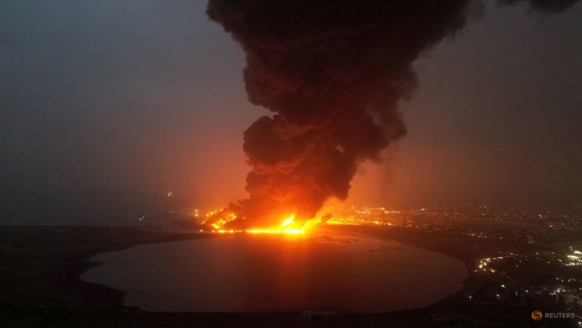 Houthi threat to Red Sea shipping is growing, says UN envoy to Yemen Houthi threat to Red Sea shipping is growing, says UN envoy to Yemen