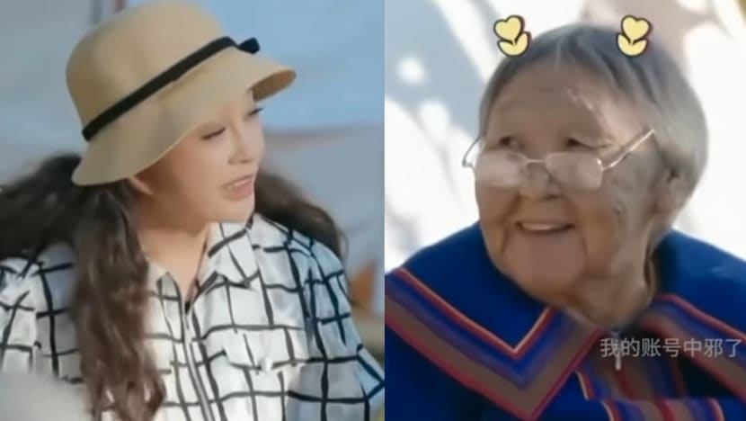 Chinese Actress Liu Xiaoqing, 75, Calls Fan "Grandma"; Later Finds Out She's Younger Than Her